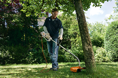 Bordeadora Eléctrica FSE 60 Stihl - STIHL